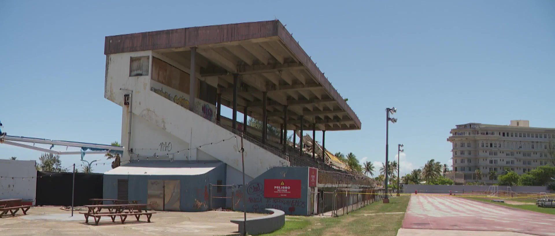 Demolerán gradas del estadio Sixto Escobar TeleOnce TV Vívelo
