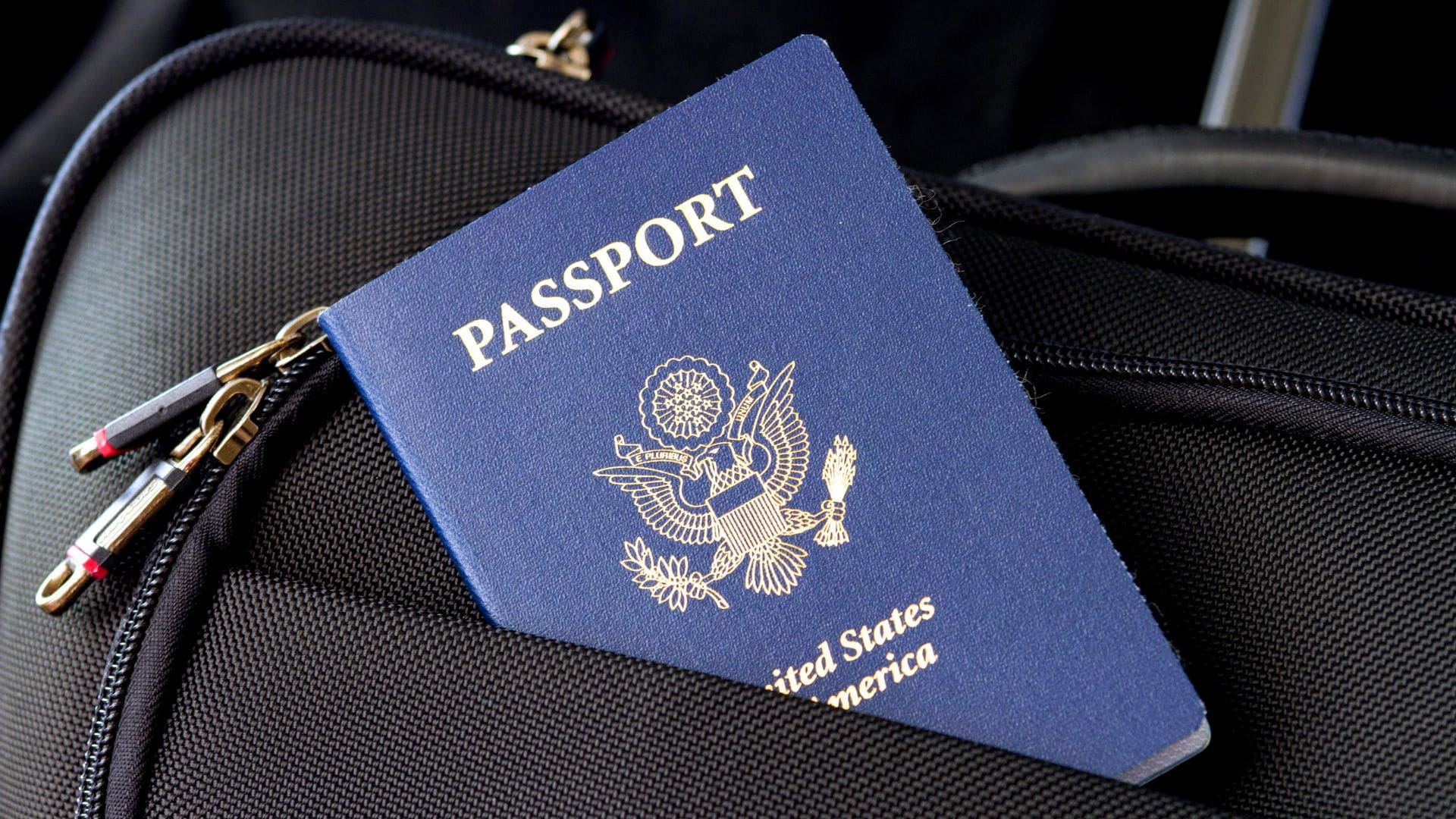 Imagen de la cobertura de: ASUME informa cuarta fase de revocación de pasaportes por deudas de pensión alimentaria