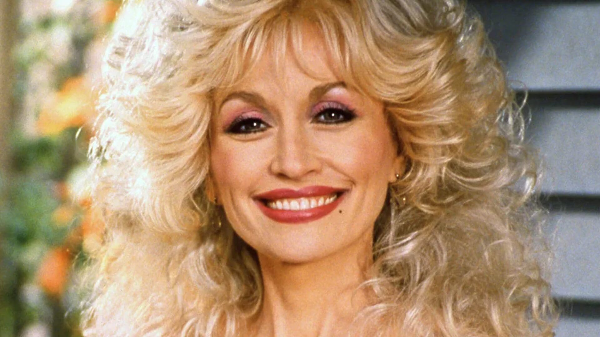 Imagen de la cobertura de: Puerto Rico decreta un día de duelo tras la muerte de Dolly Parton