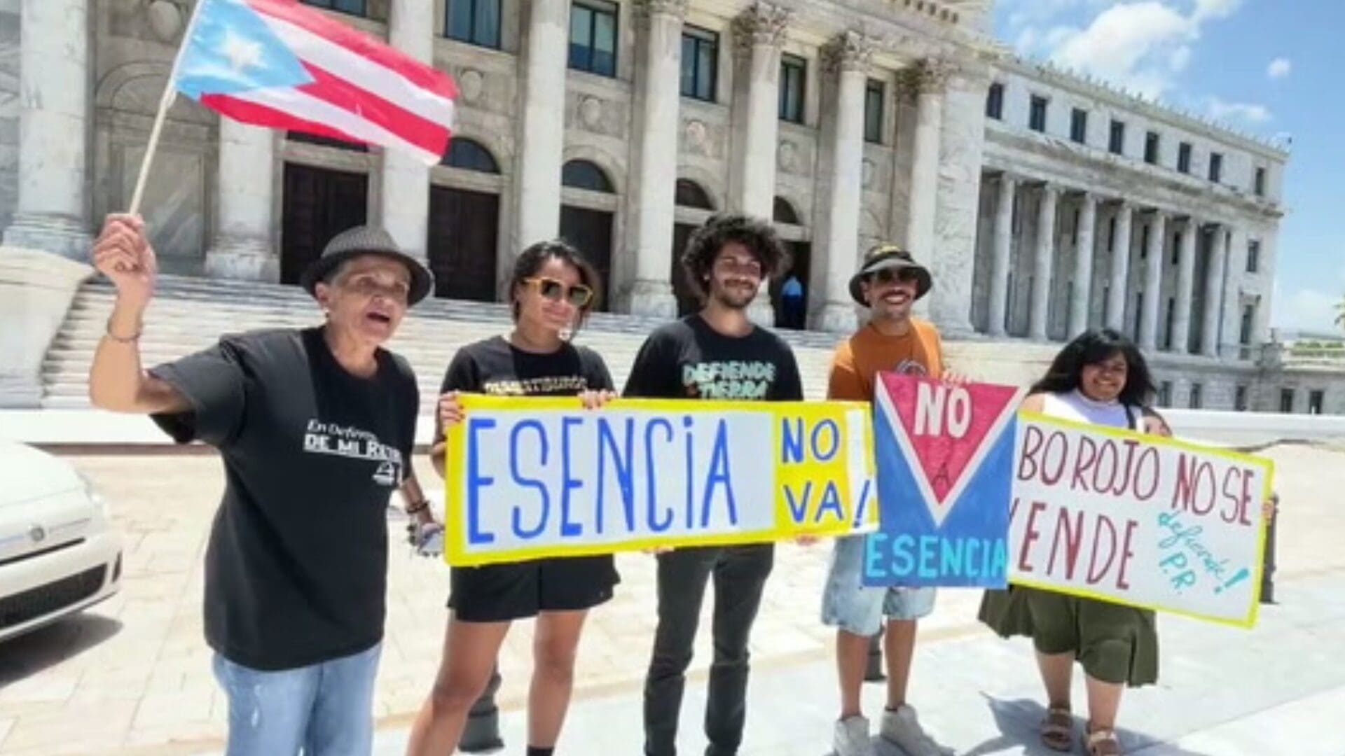 Imagen del artículo de Univision / TeleOnce: Ambientalistas protestan en el Capitolio contra la Reforma de Permisos