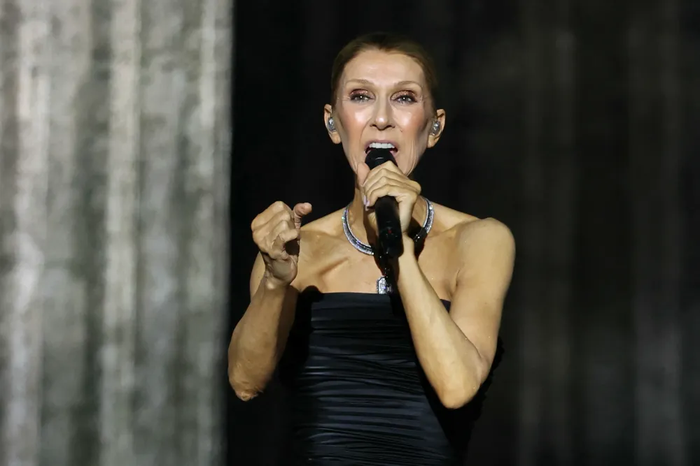 Imagen del artículo de Univision / TeleOnce: Con lágrimas y una promesa cumplida: así fue el regreso de Céline Dion a los escenarios en París