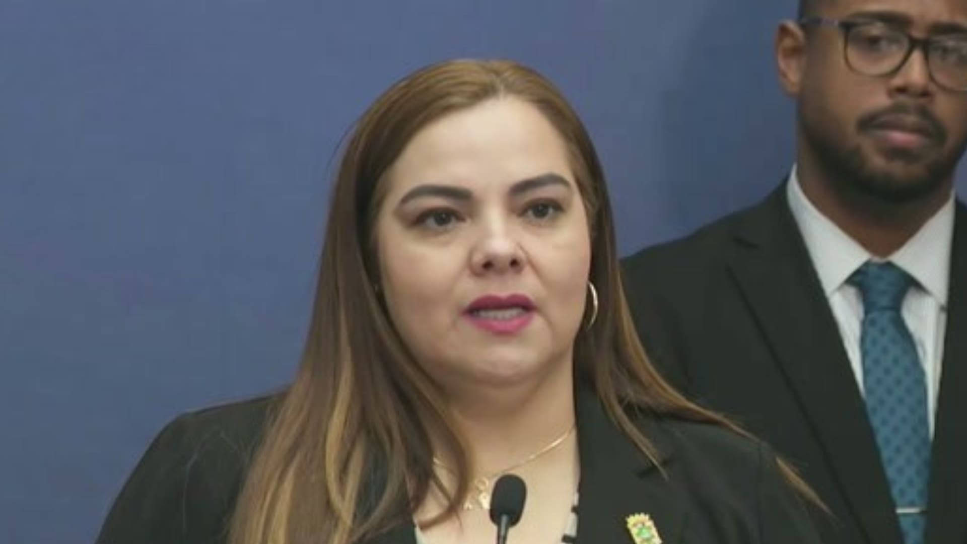 Imagen del artículo de Univision / TeleOnce: Puerto Rico registra reducción en las muertes por suicidio en lo que va de 2026