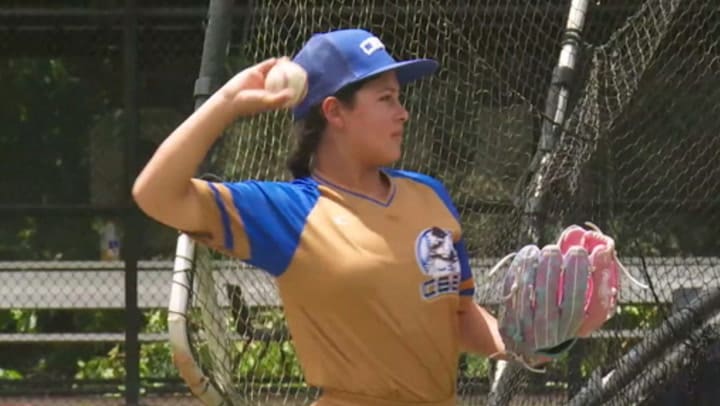 Imagen del artículo de Univision / TeleOnce: Charmariel Santiago Pabón rompe barreras: es la primera fémina en ser admitida en la CBBA