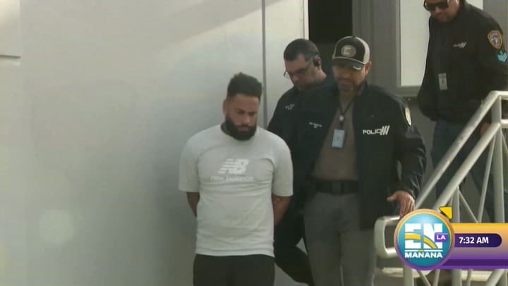Imagen del artículo de Univision / TeleOnce: Arrestan a prófugo federal por narcotráfico durante allanamiento en Humacao