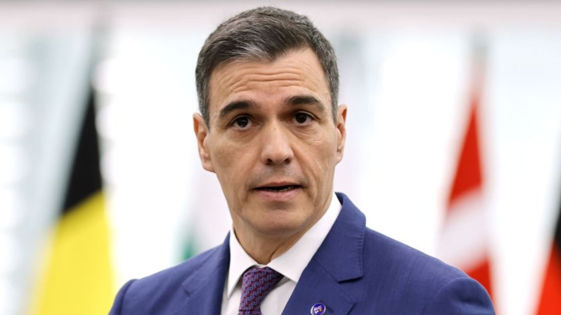 Imagen de la cobertura de: Pedro Sánchez adelanta elecciones en España tras revés sobre vivienda