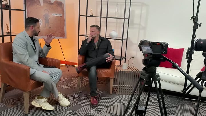 Imagen del artículo de Univision / TeleOnce: Pedro Capó explora el amor, la migración y la identidad en “Fulanito”